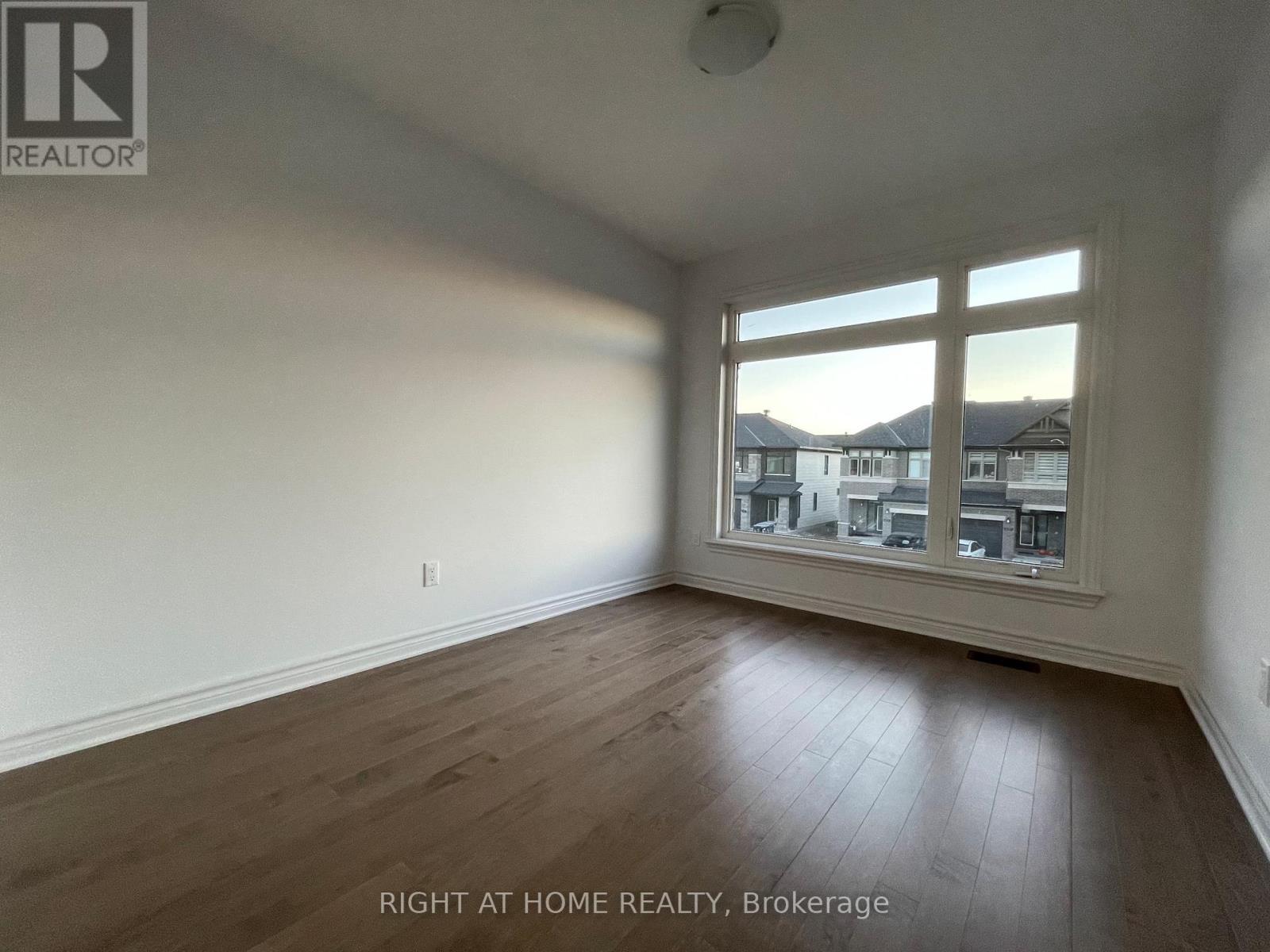 636 Cordelette Circle, Ottawa, ON - Indoor Photo Showing Other Room