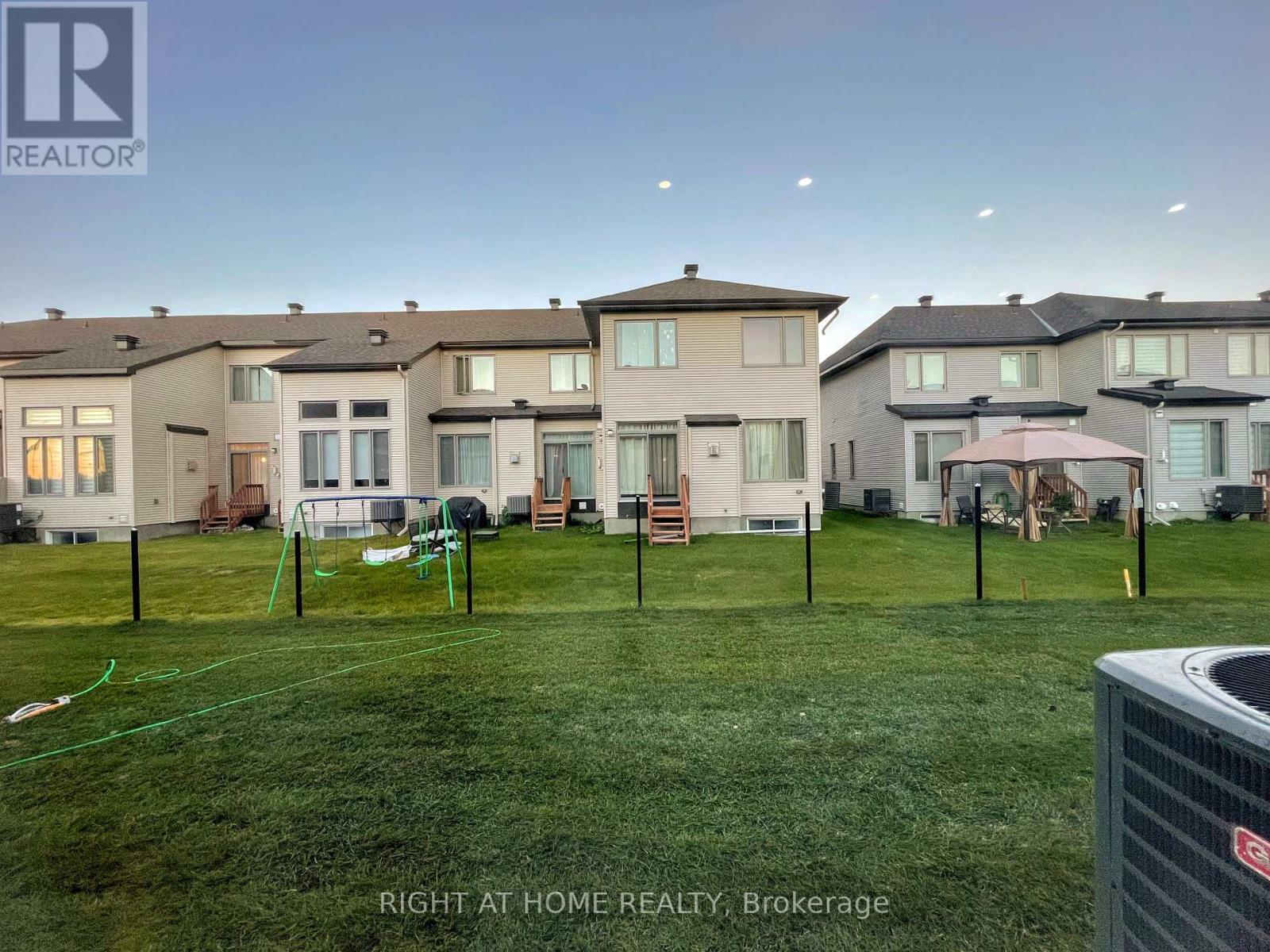 636 Cordelette Circle, Ottawa, ON - Outdoor