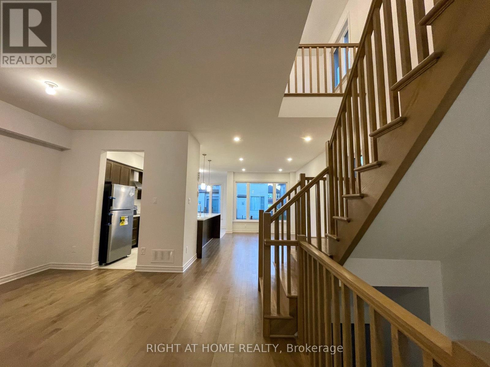 636 Cordelette Circle, Ottawa, ON - Indoor Photo Showing Other Room