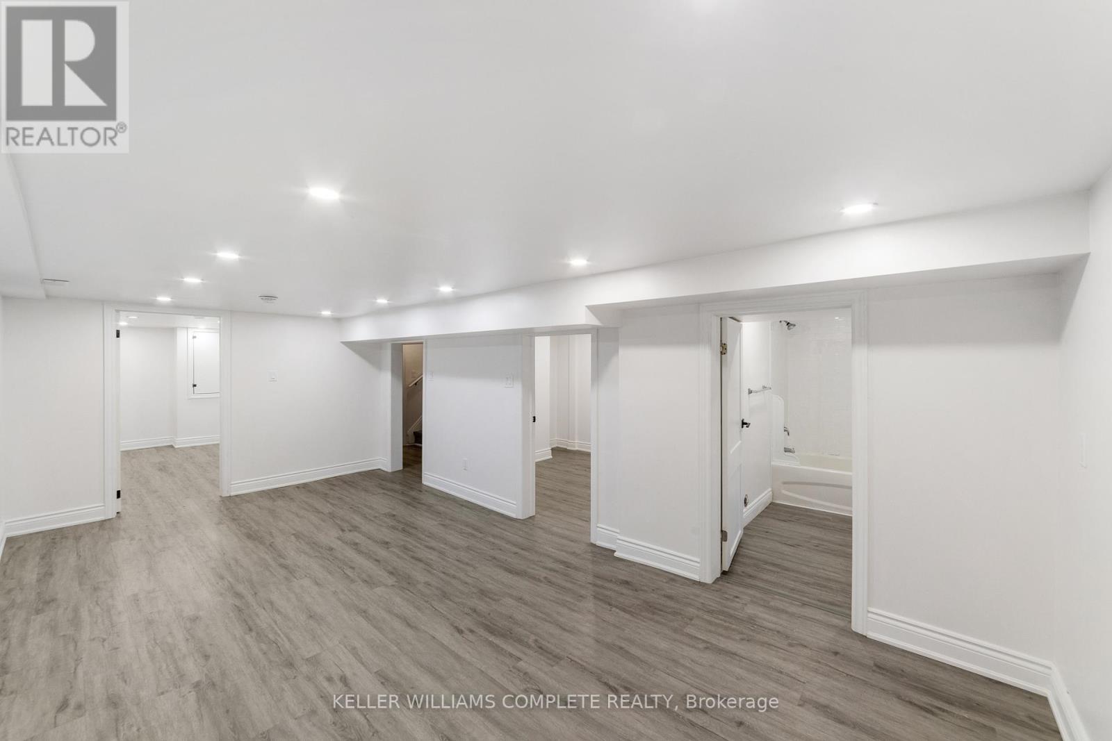 27 Melrose Avenue S, Hamilton, ON - Indoor