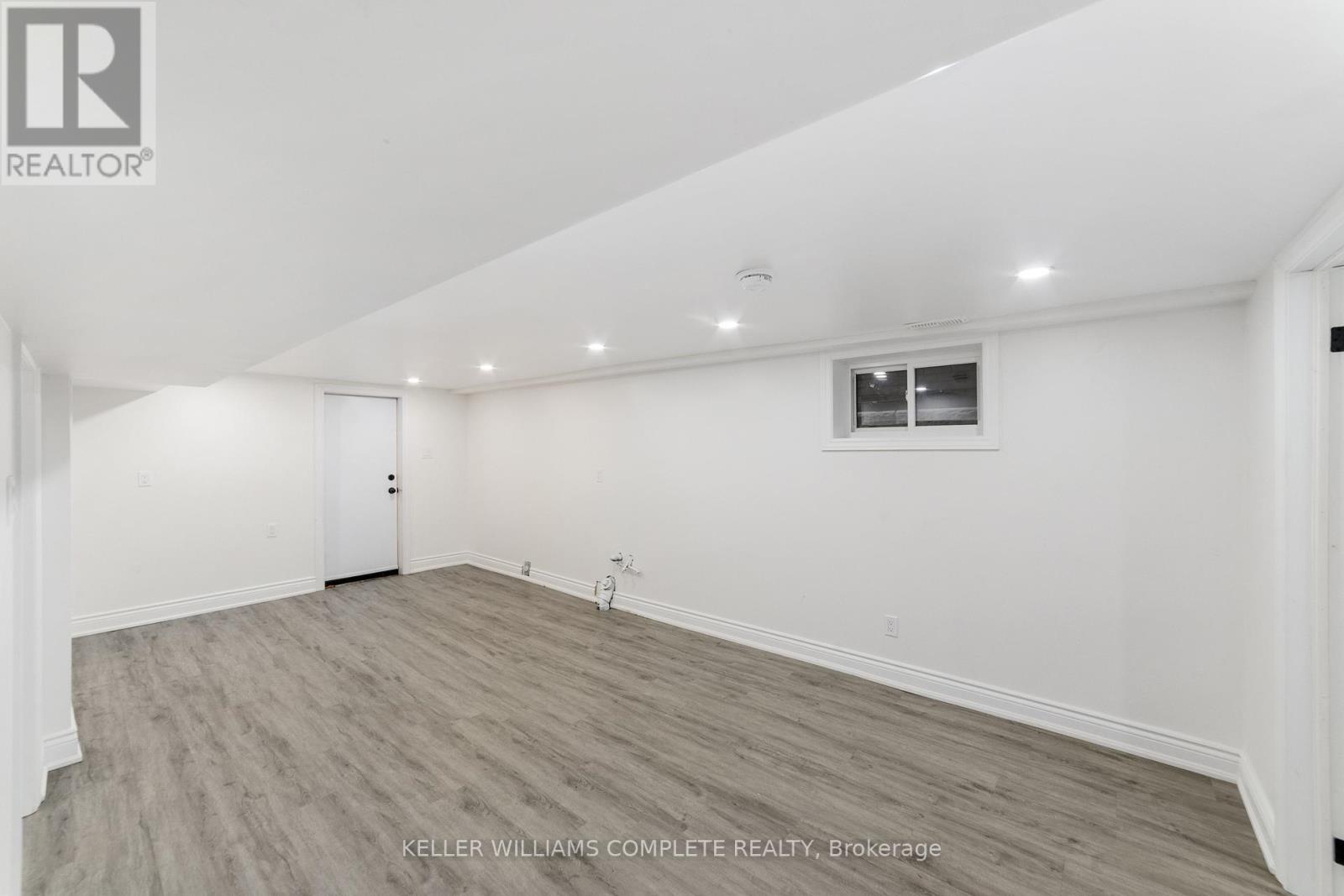 27 Melrose Avenue S, Hamilton, ON - Indoor