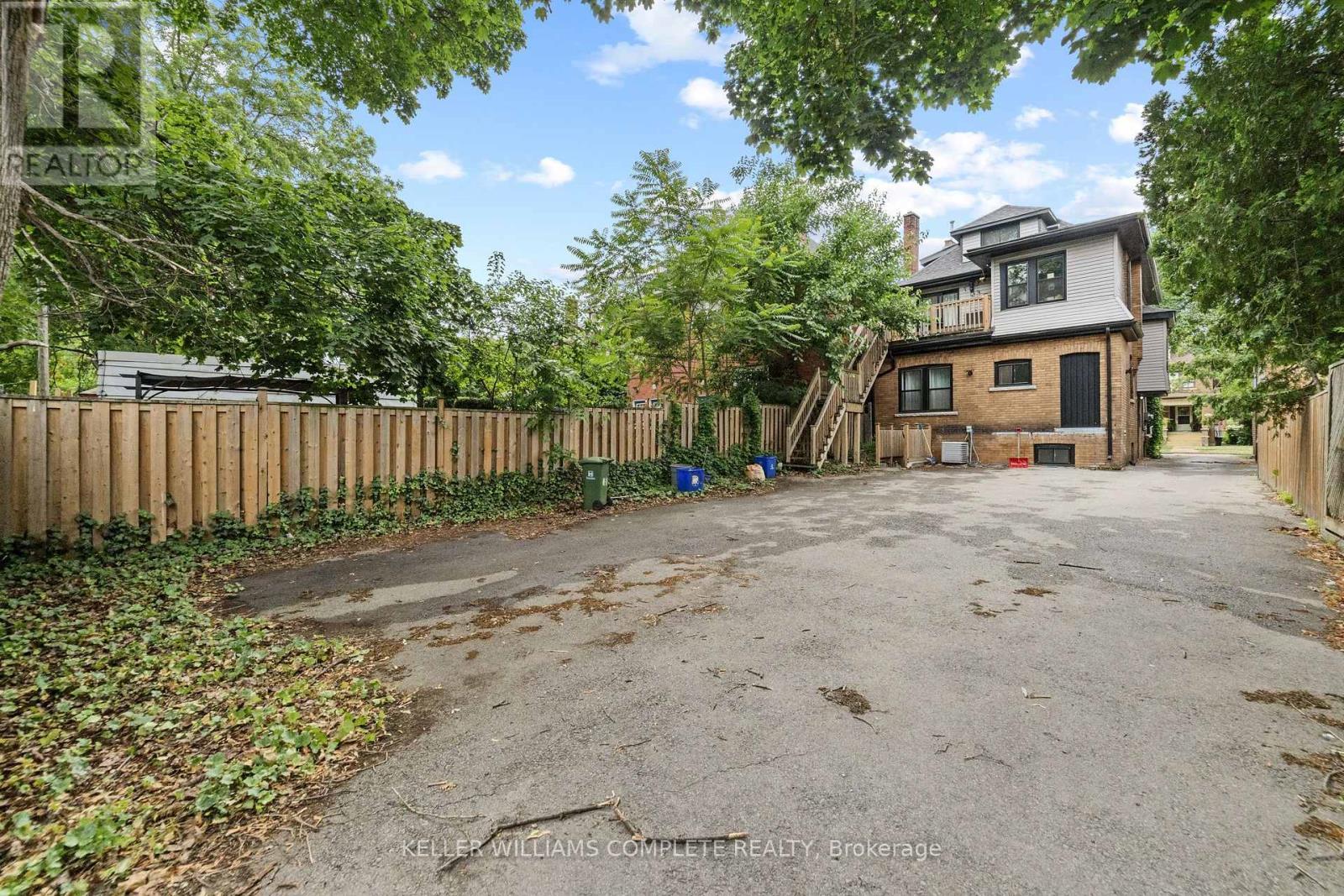 27 Melrose Avenue S, Hamilton, ON - Outdoor