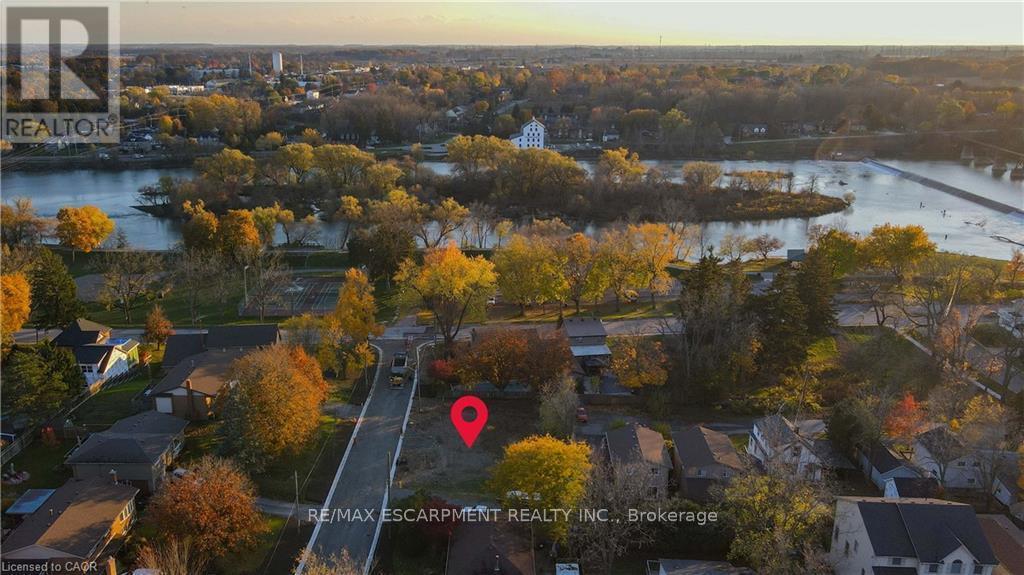 31 Inverness Street, Haldimand, ON