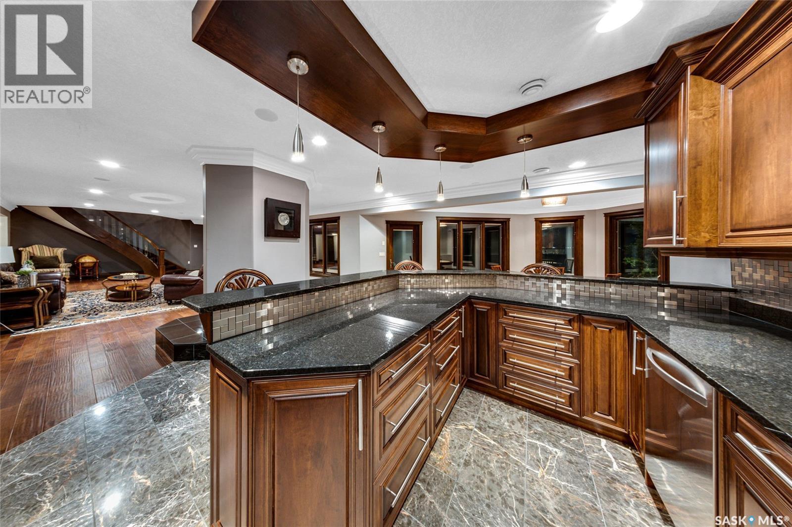 72 Rivers Edge Lane, Corman Park Rm No. 344, SK - Indoor Photo Showing Kitchen With Double Sink