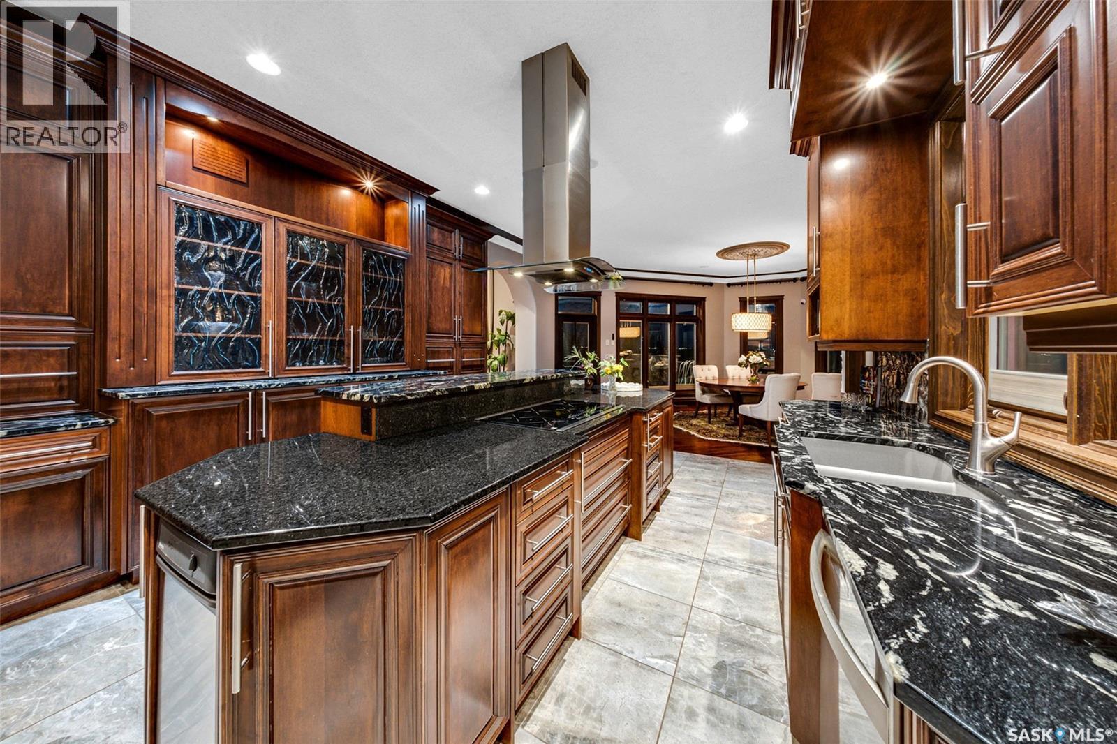 72 Rivers Edge Lane, Corman Park Rm No. 344, SK - Indoor Photo Showing Kitchen
