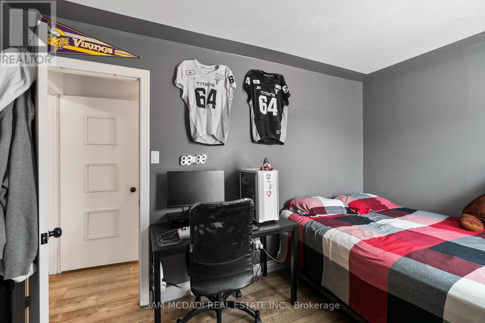 496 Seymour Drive, Oakville, ON - Indoor