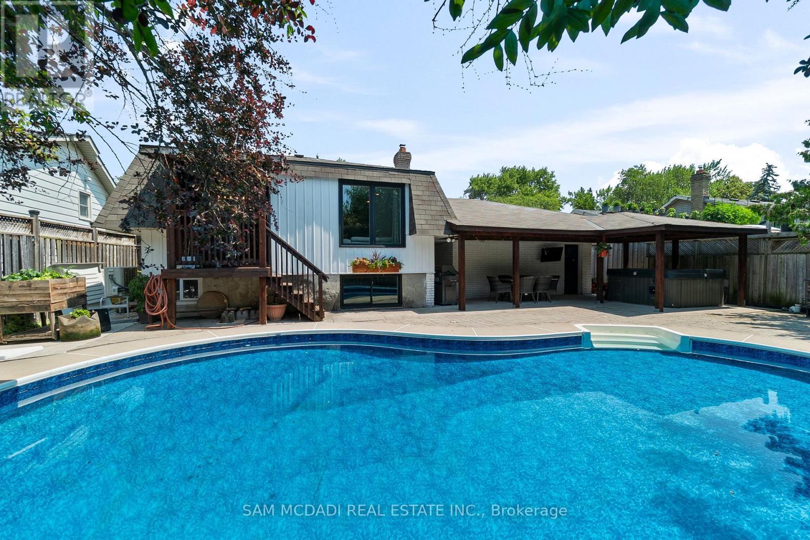 496 Seymour Drive, Oakville, ON - Outdoor With In Ground Pool