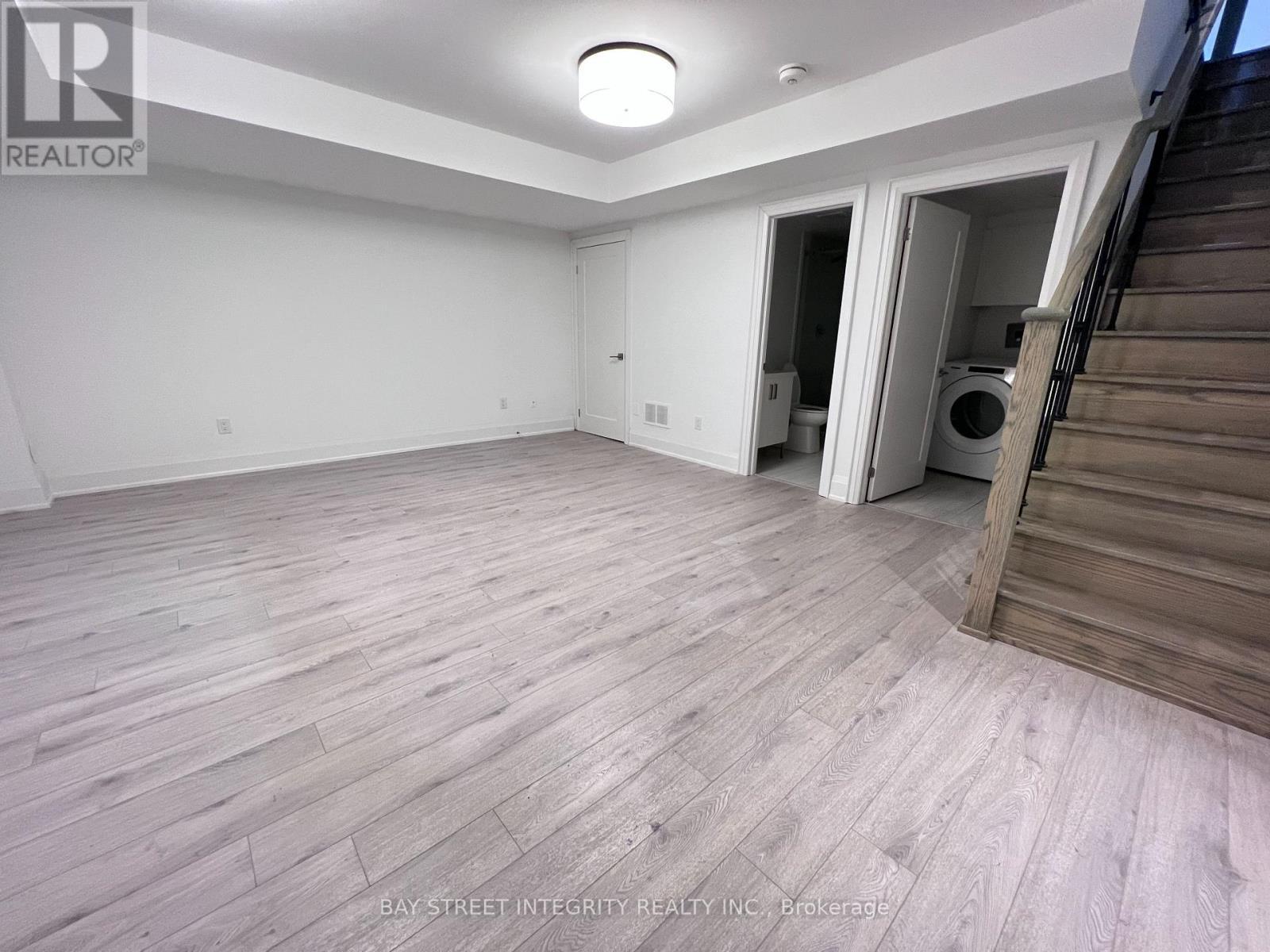 40 Active Road, Markham, ON - Indoor Photo Showing Other Room