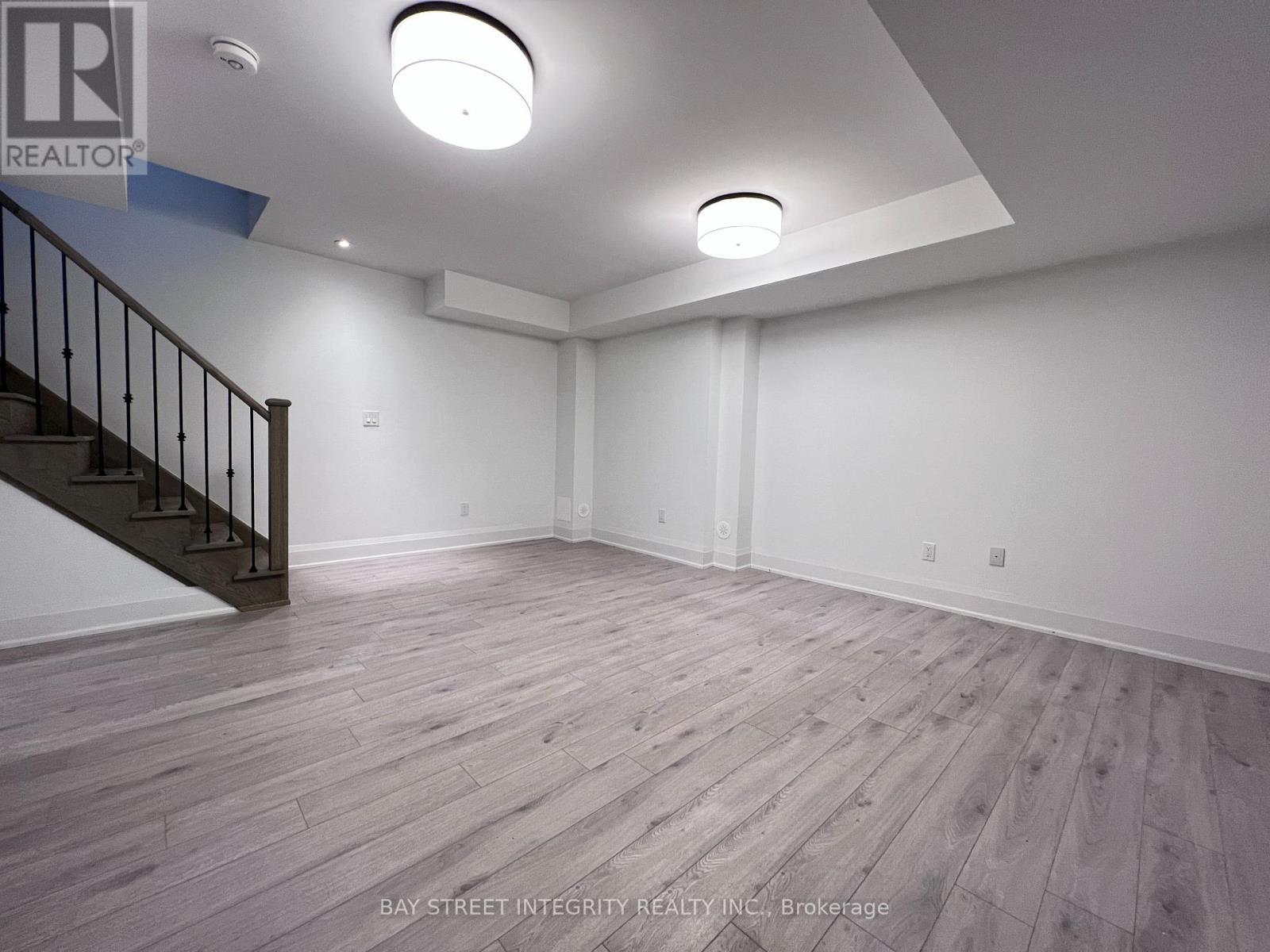 40 Active Road, Markham, ON - Indoor Photo Showing Other Room