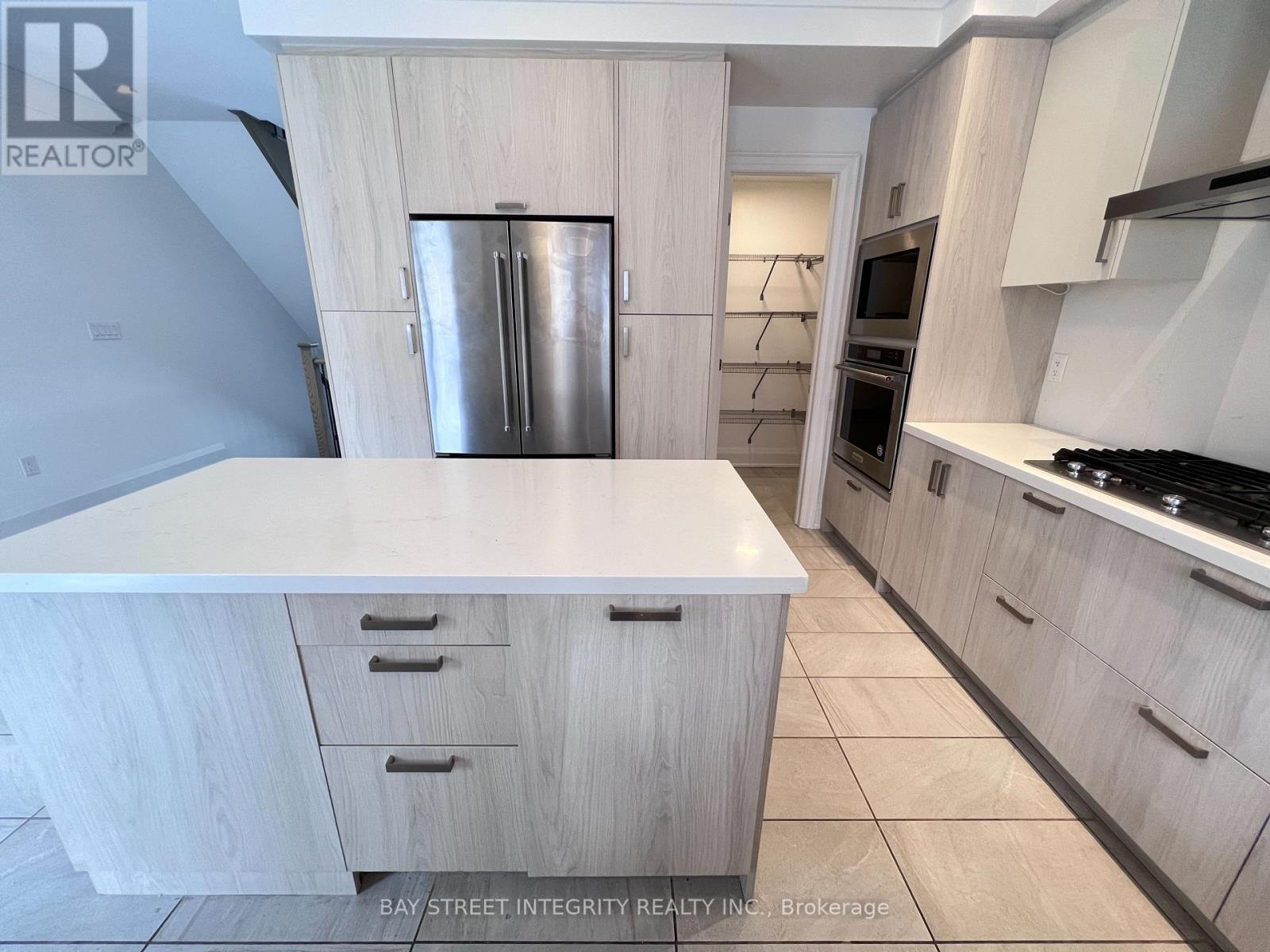 40 Active Road, Markham, ON - Indoor Photo Showing Kitchen