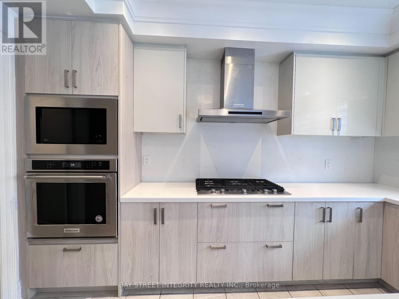 40 Active Road, Markham, ON - Indoor Photo Showing Kitchen