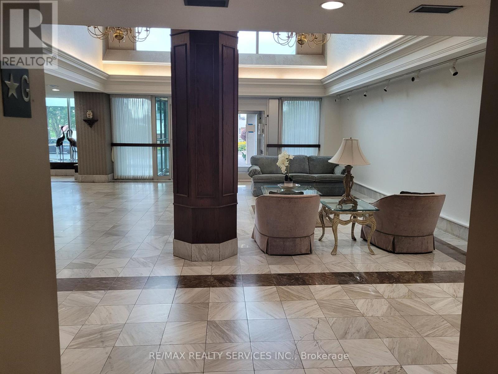 1206 - 330 Mill Street S, Brampton, ON - Indoor Photo Showing Other Room