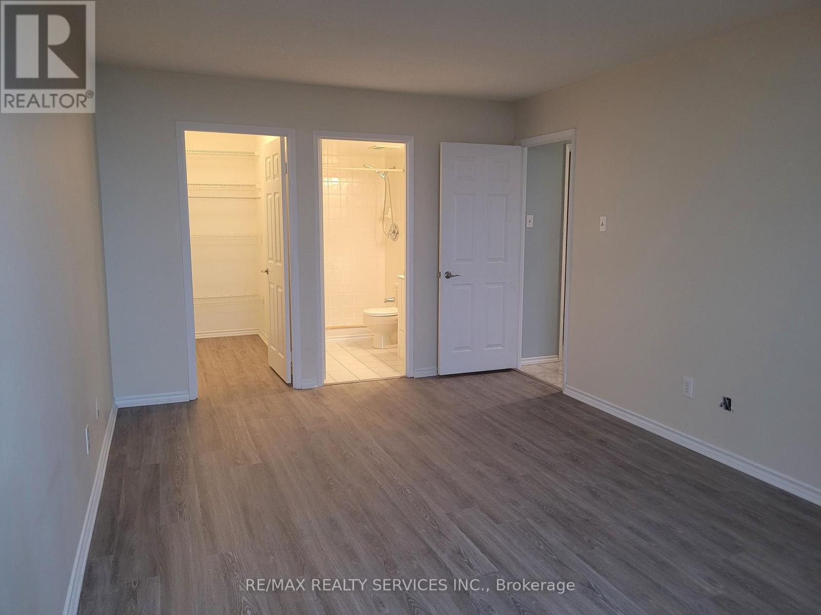 1206 - 330 Mill Street S, Brampton, ON - Indoor Photo Showing Other Room
