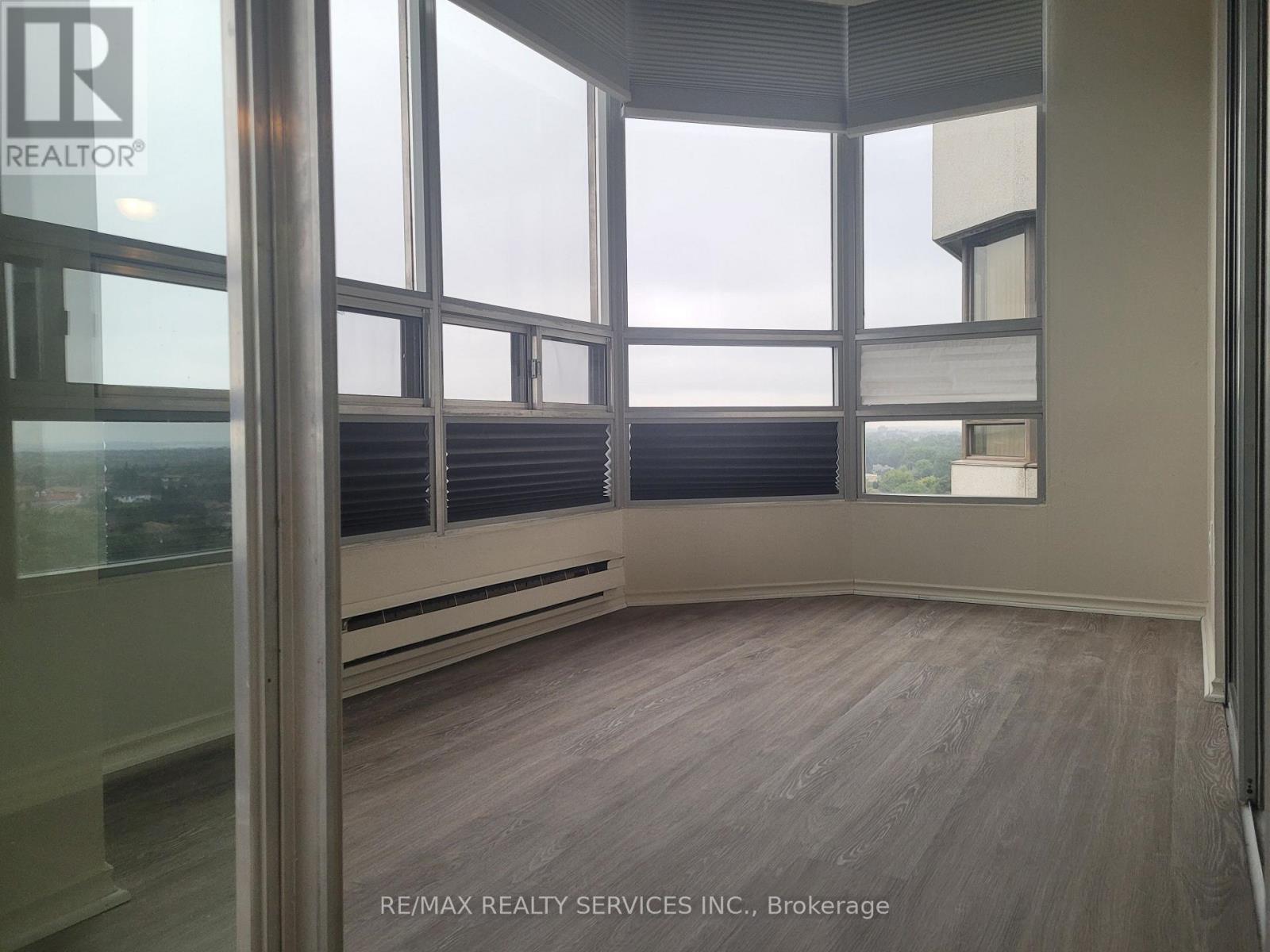 1206 - 330 Mill Street S, Brampton, ON - Indoor Photo Showing Other Room