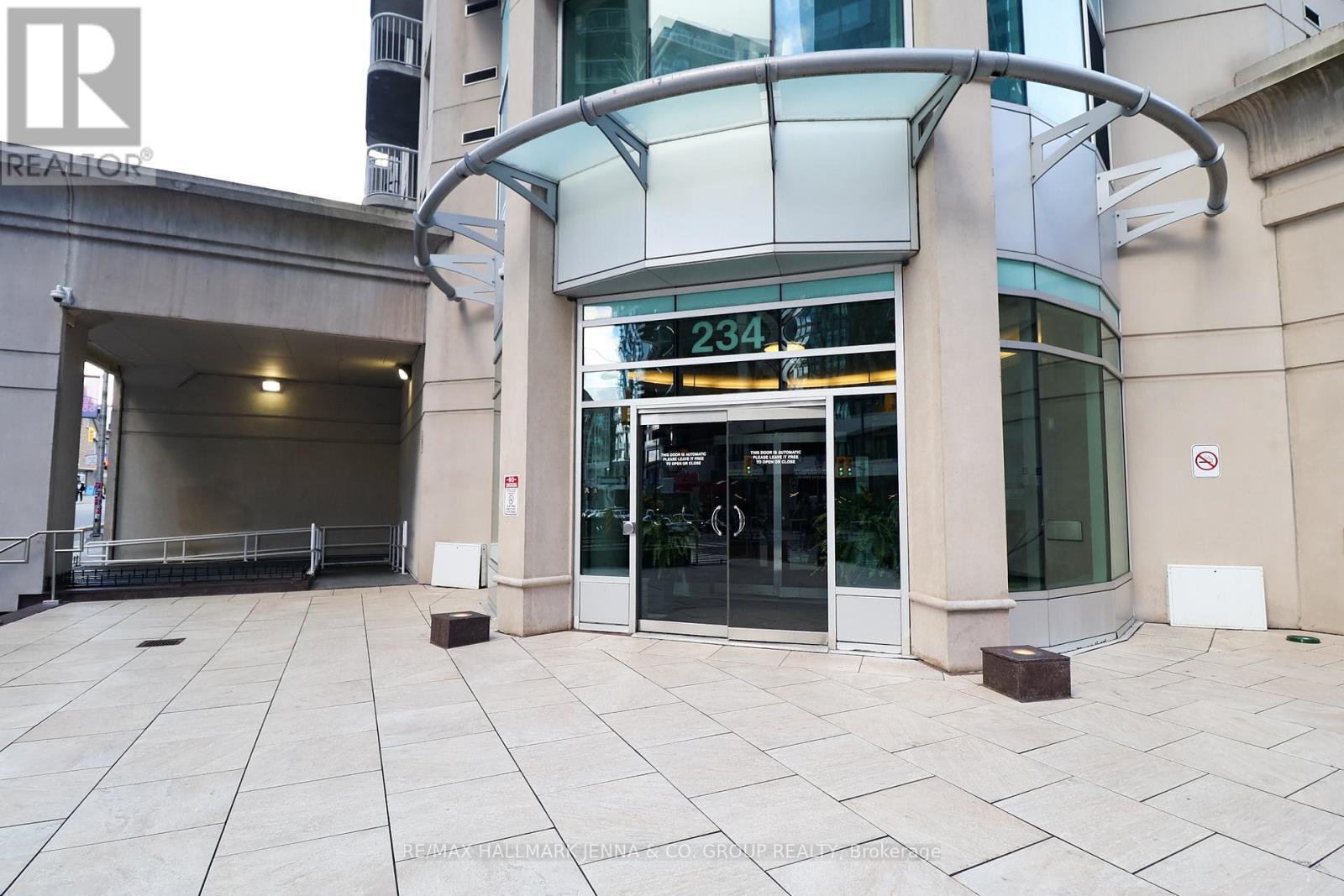 2308 - 234 Rideau Street, Ottawa, ON - Outdoor