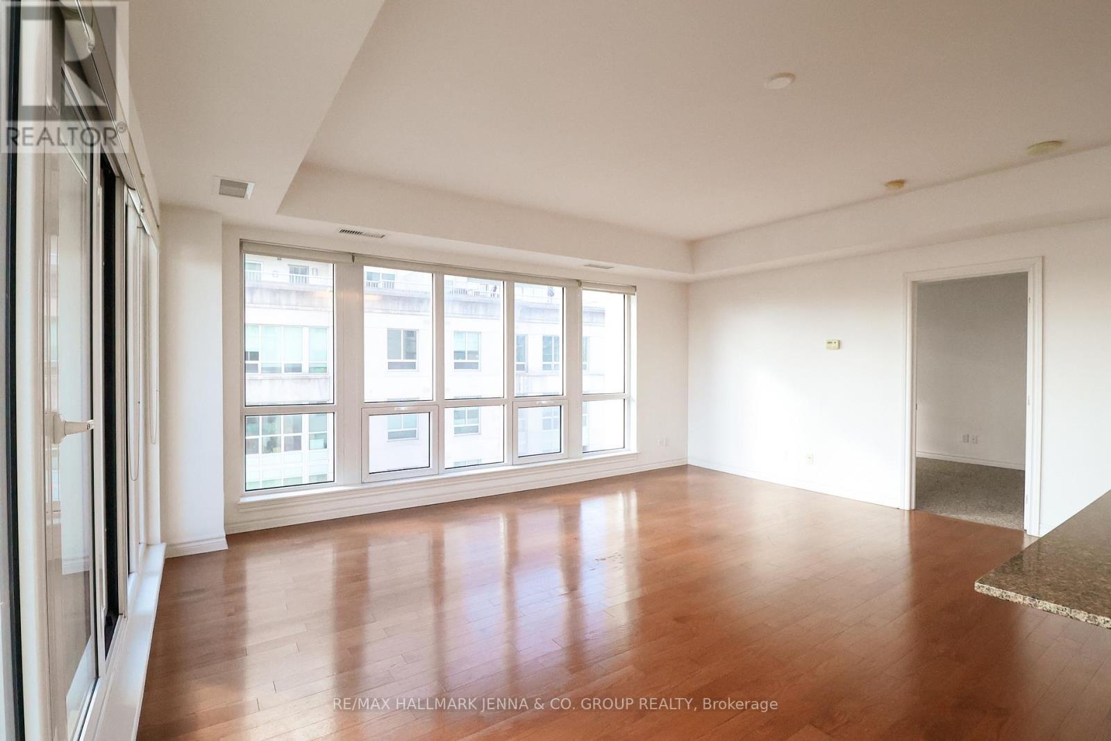 2308 - 234 Rideau Street, Ottawa, ON - Indoor Photo Showing Other Room