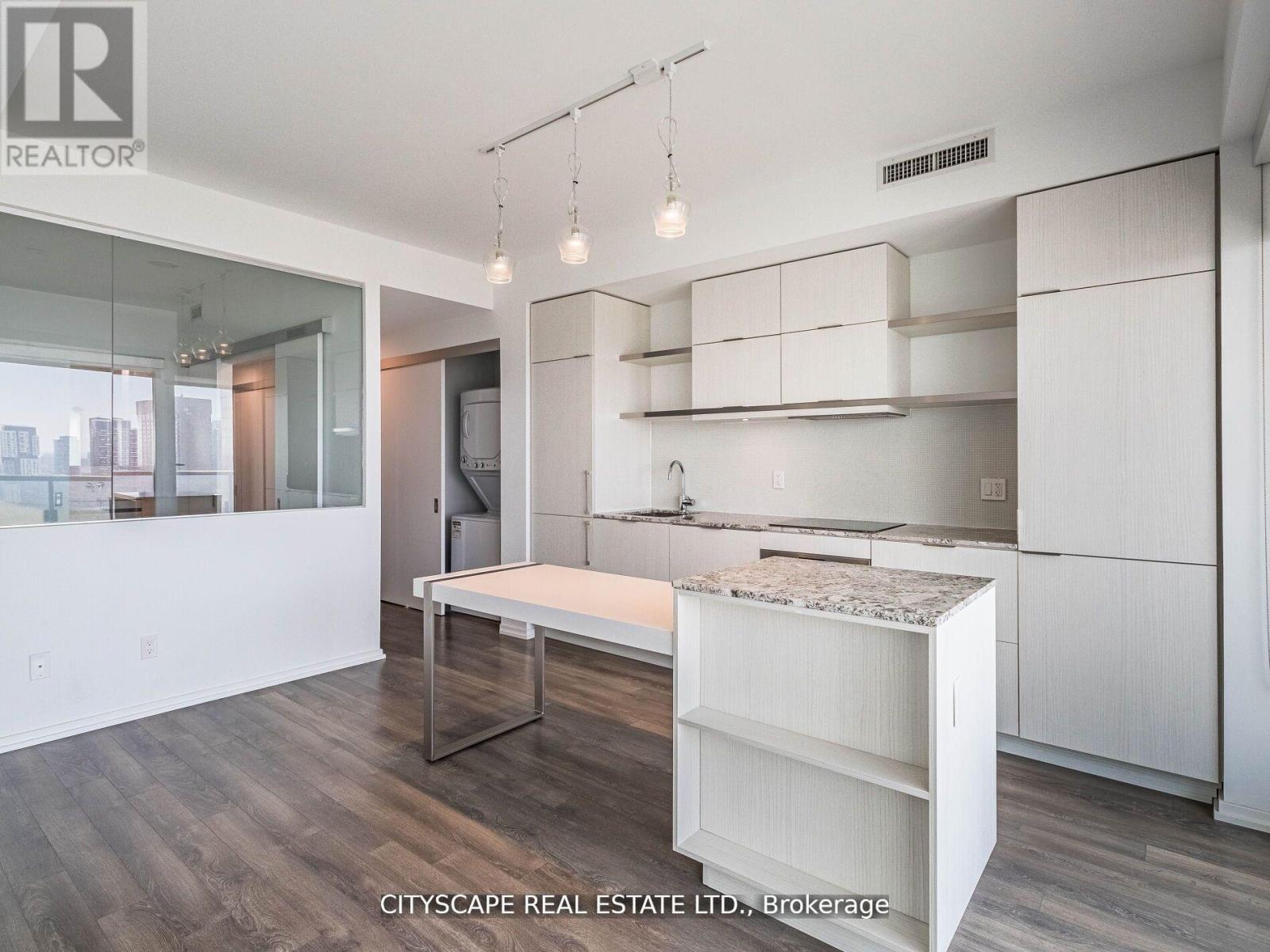 3111 - 197 Yonge Street, Toronto, ON - Indoor Photo Showing Kitchen