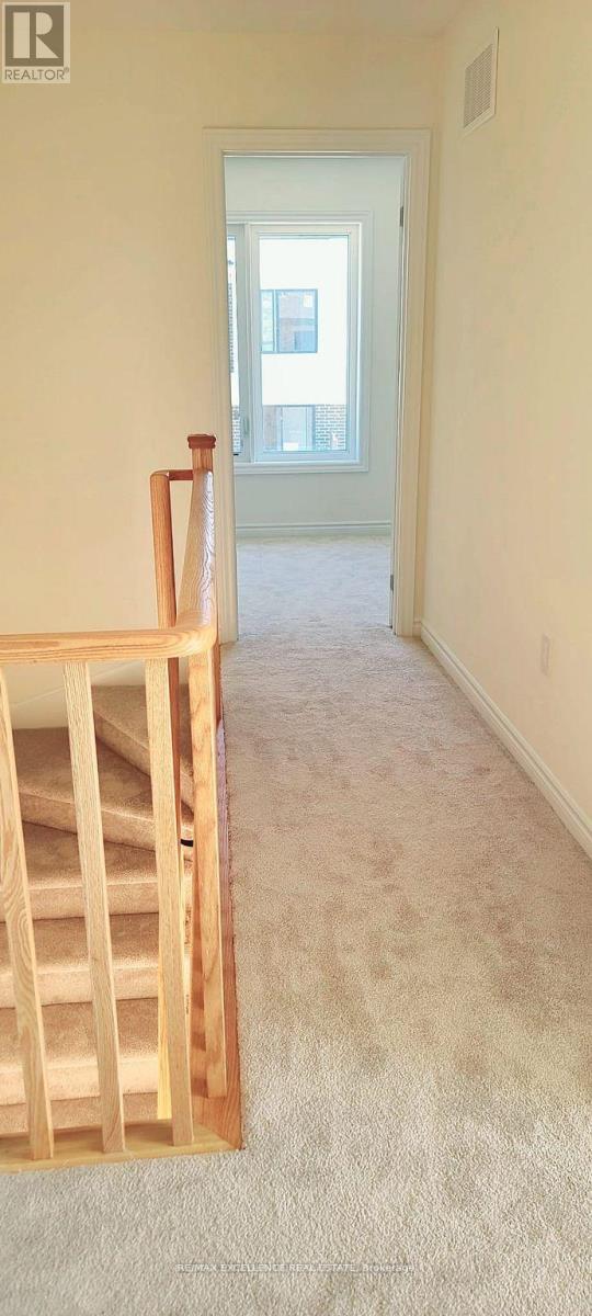 41 - 45 Knotsberry Circle, Brampton, ON - Indoor Photo Showing Other Room