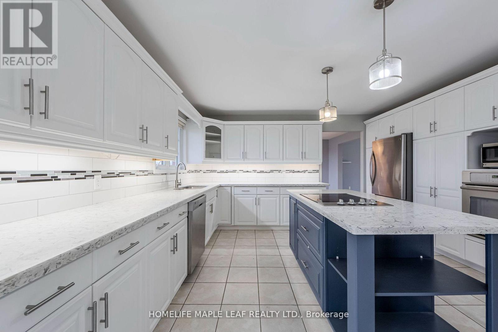 3501 Mccarthy Drive, Clearview, ON