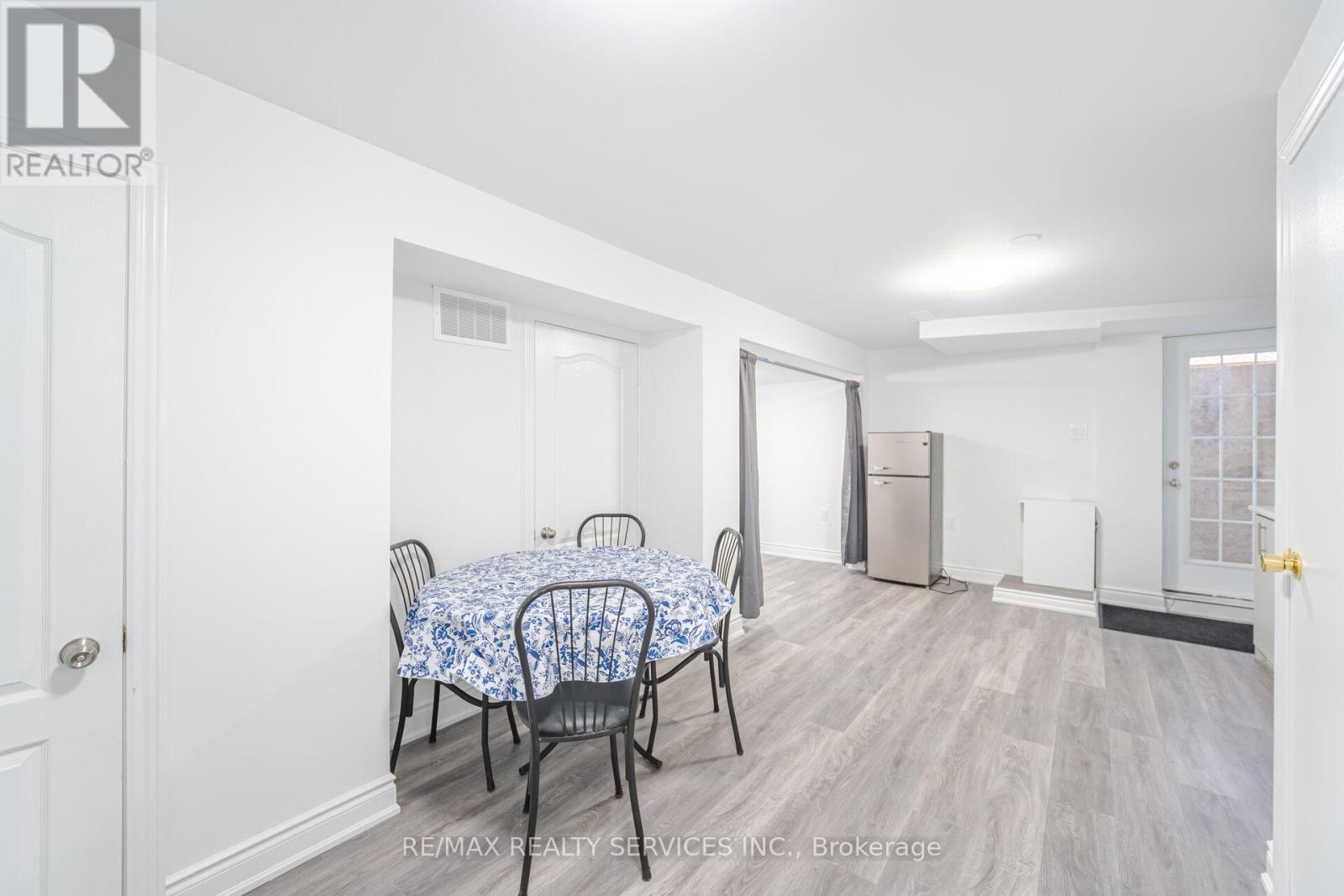 Bsmt - 26 Vodden Street W, Brampton, ON - Indoor Photo Showing Other Room