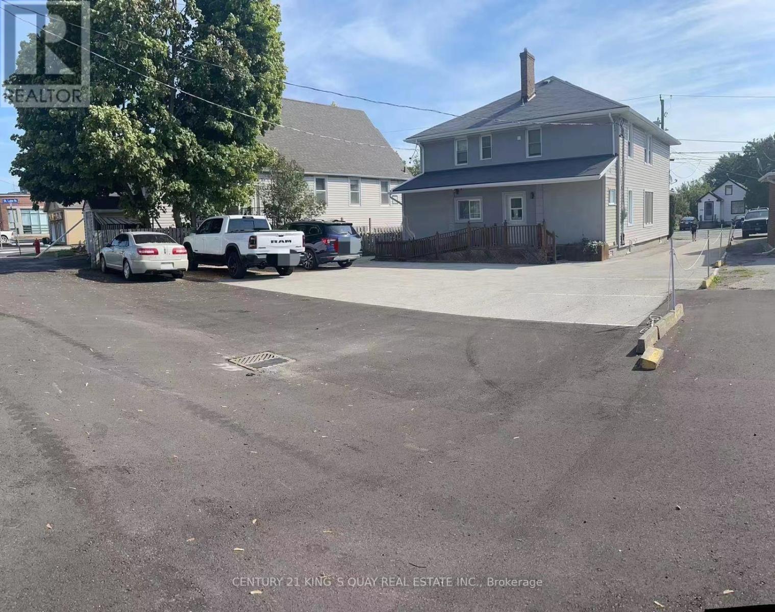 4087 Portage Road, Niagara Falls, ON - Outdoor