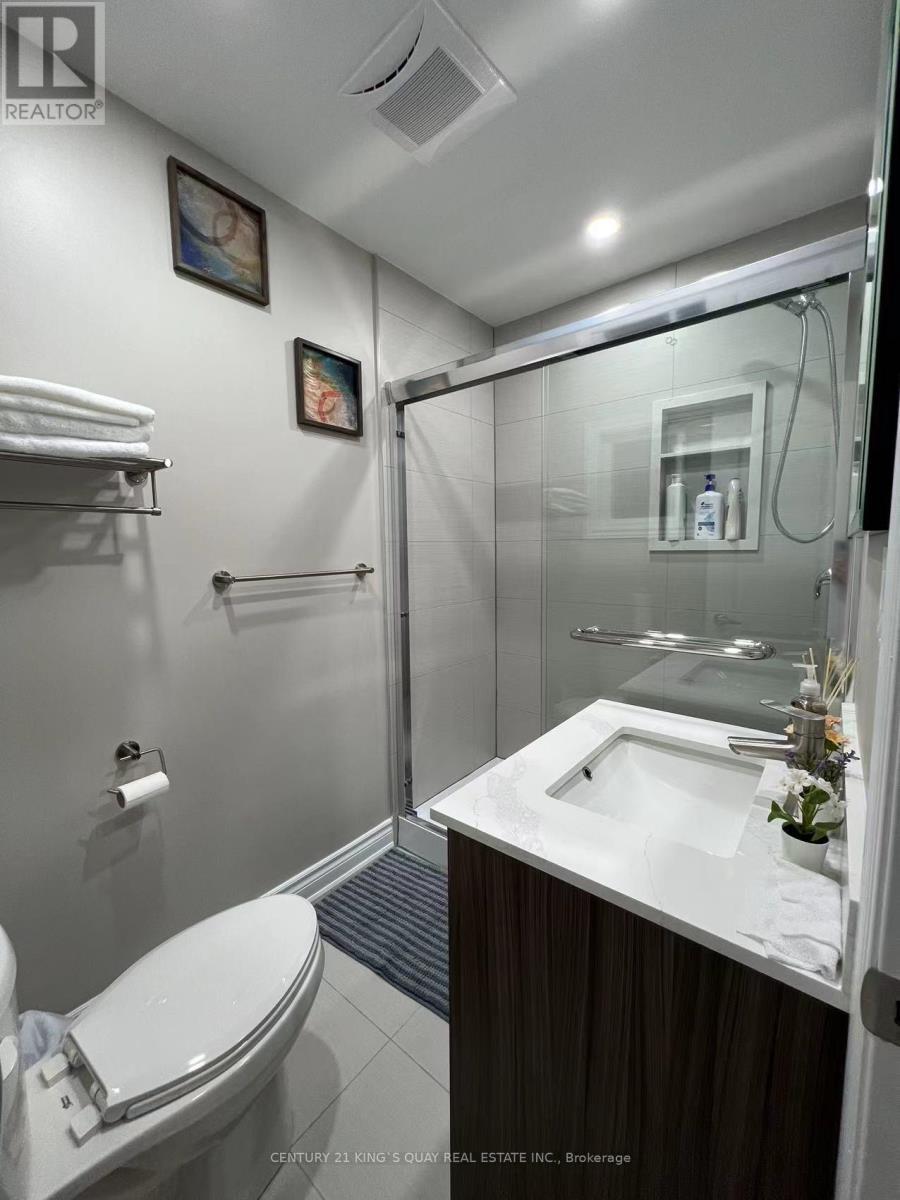 4087 Portage Road, Niagara Falls, ON - Indoor Photo Showing Bathroom