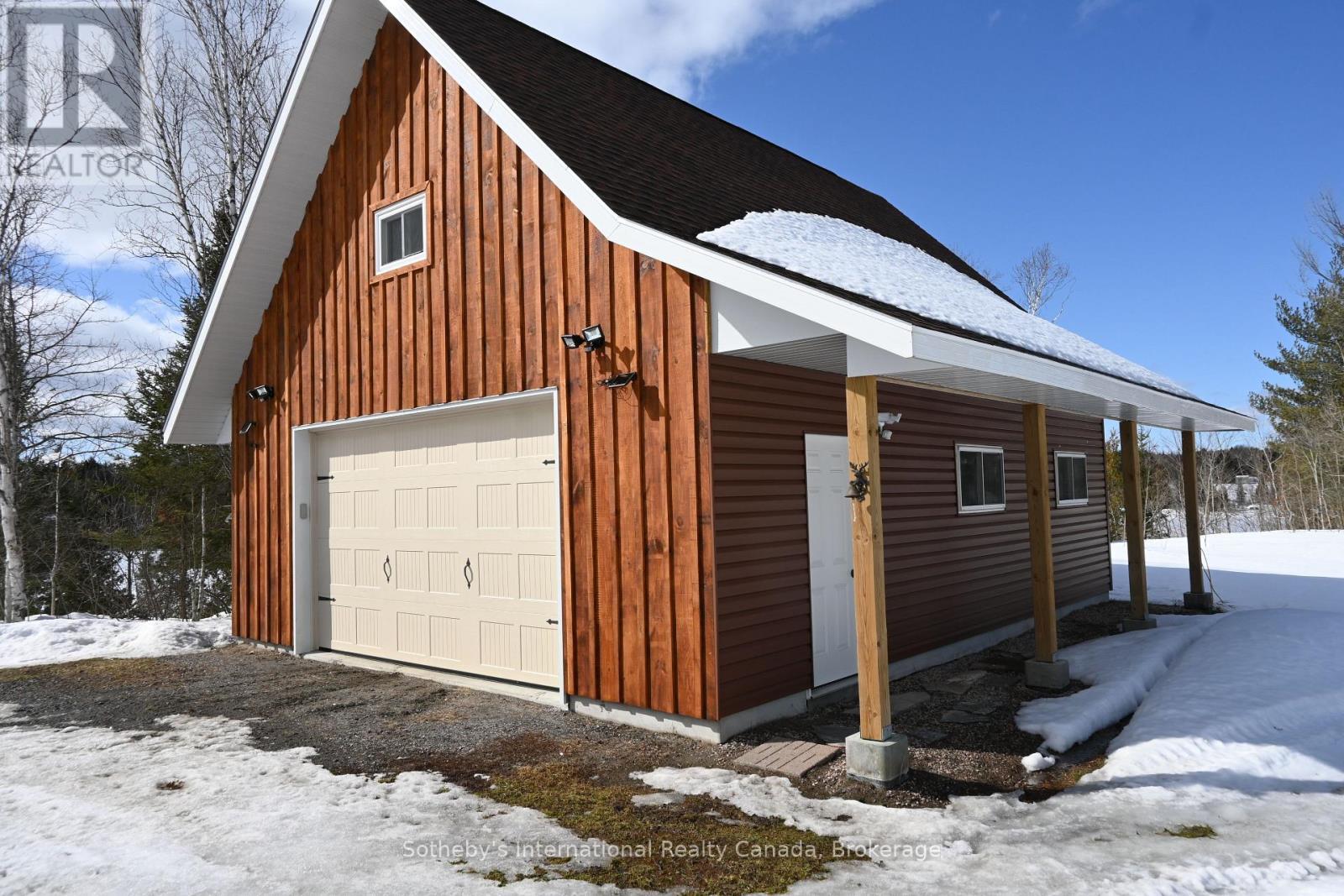 20 Kodiak Road, Mckellar, ON - Outdoor With Exterior