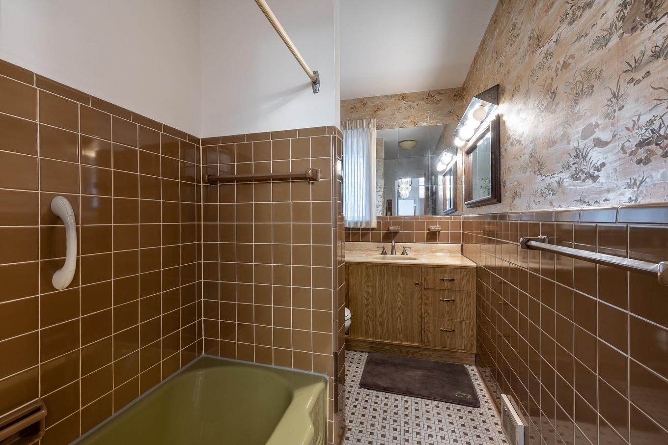 Salle de bains - 15221 Rue Théorêt, Montréal (L'Île-Bizard/Sainte-Geneviève), QC - Indoor Photo Showing Bathroom