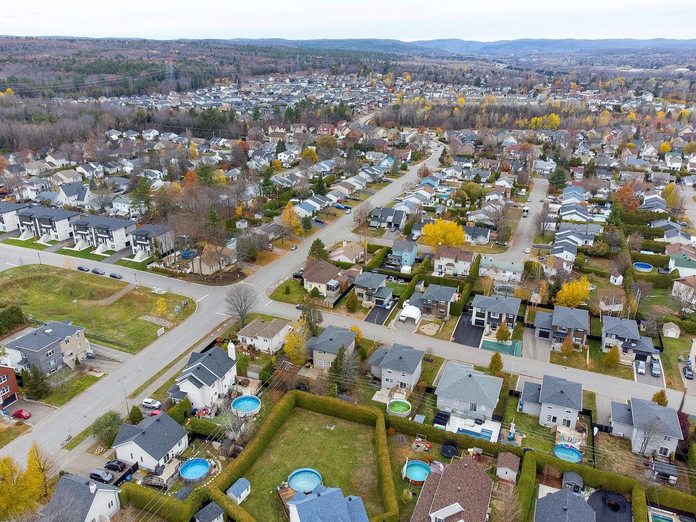 Aerial photo - 1879 Rue Angèle, Saint-Jérôme, QC - Outdoor With View