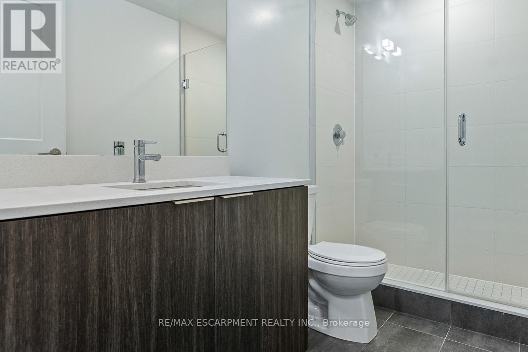 4021 - 28 Widmer Street, Toronto, ON - Indoor Photo Showing Bathroom