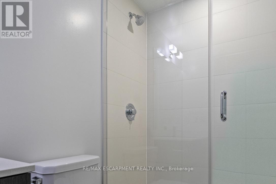 4021 - 28 Widmer Street, Toronto, ON - Indoor Photo Showing Bathroom