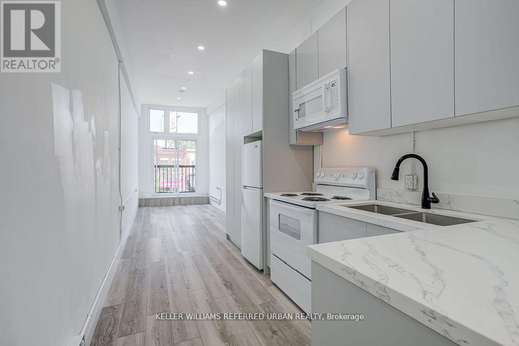 499 Danforth Avenue, Toronto, ON