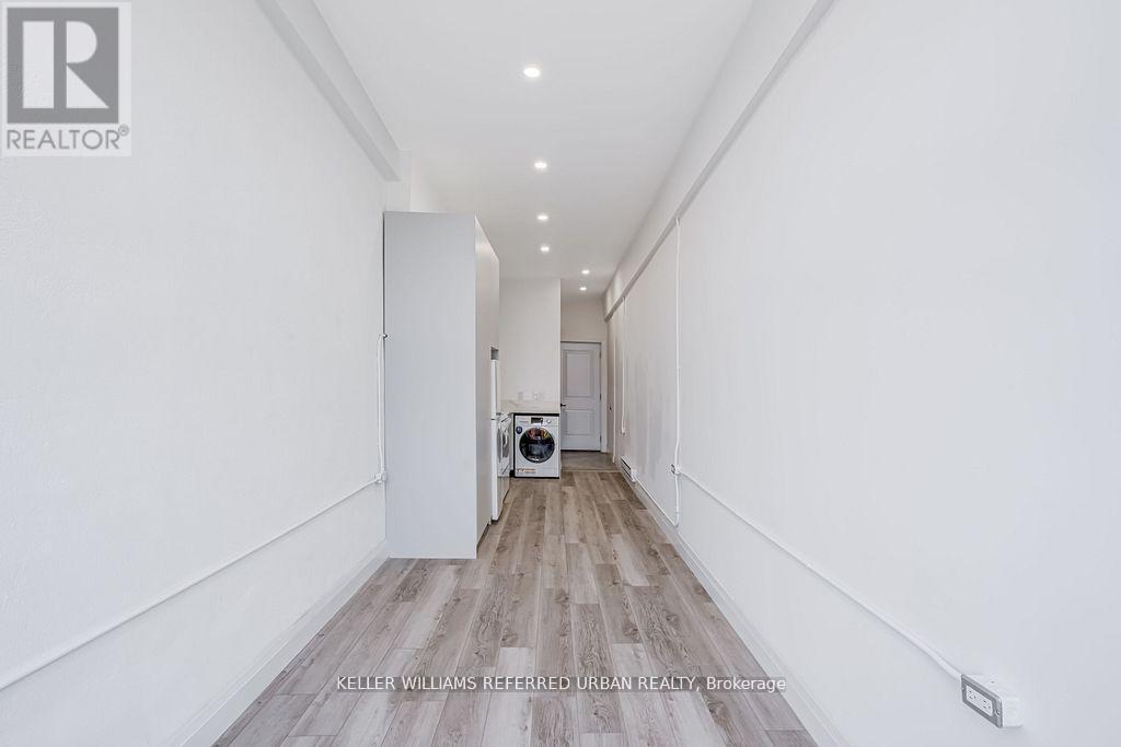 499 Danforth Avenue, Toronto, ON