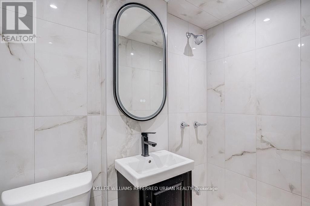 499 Danforth Avenue, Toronto, ON