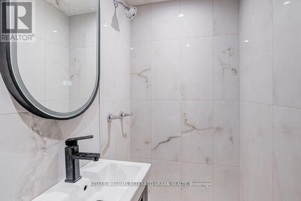 499 Danforth Avenue, Toronto, ON