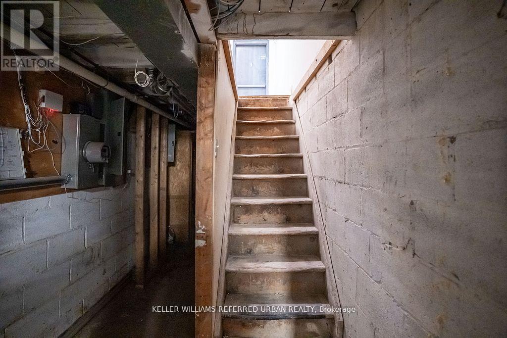 499 Danforth Avenue, Toronto, ON