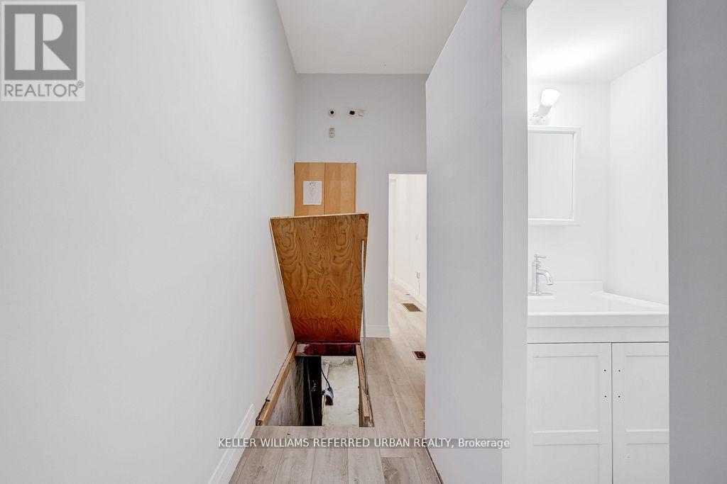 499 Danforth Avenue, Toronto, ON