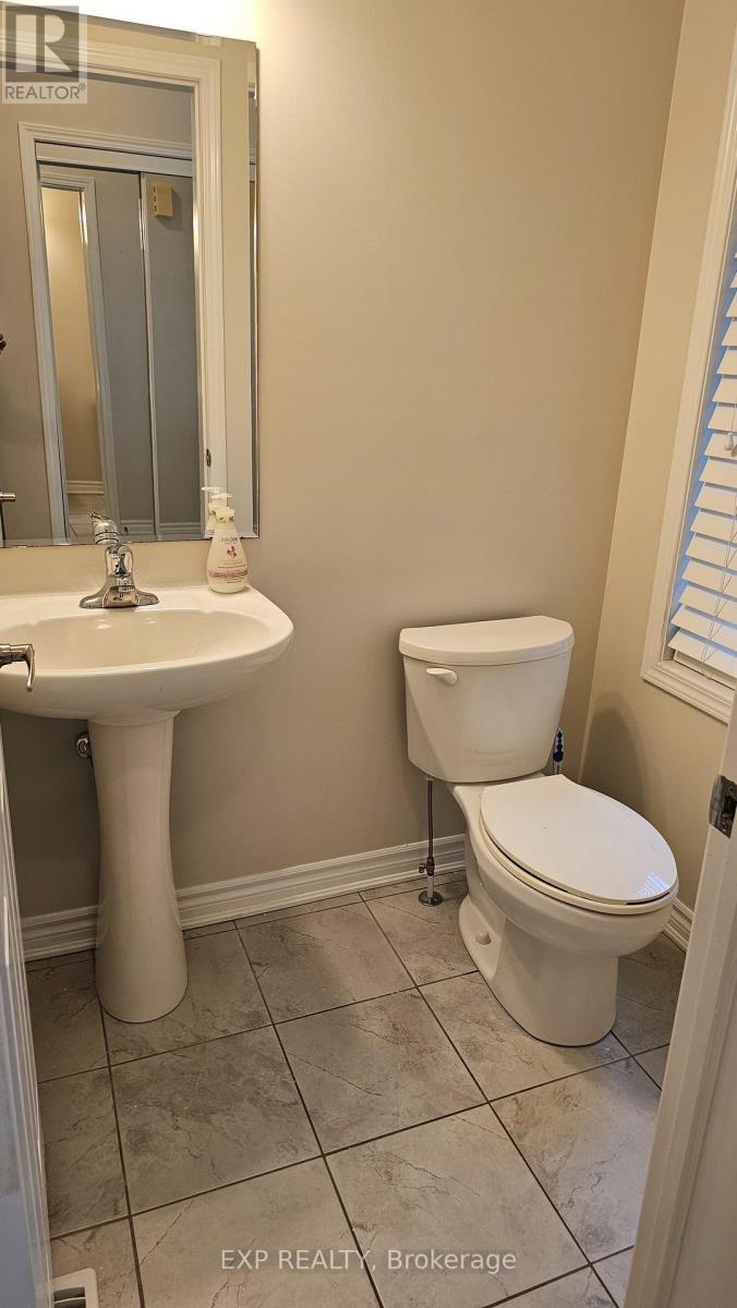 345 Gooding Crescent N, Milton, ON - Indoor Photo Showing Bathroom
