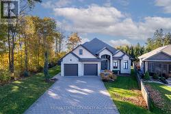 7 DRAKE COURT Strathroy-Caradoc (Sw), ON N7G 0E1