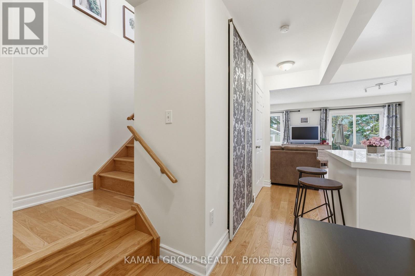 2 Storey Main Unit - Main - 112 Kersey Crescent, Richmond Hill, ON - Indoor Photo Showing Other Room