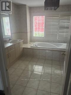 (Second Floor) - 1543 Morse Place, Milton, ON - Indoor Photo Showing Bathroom