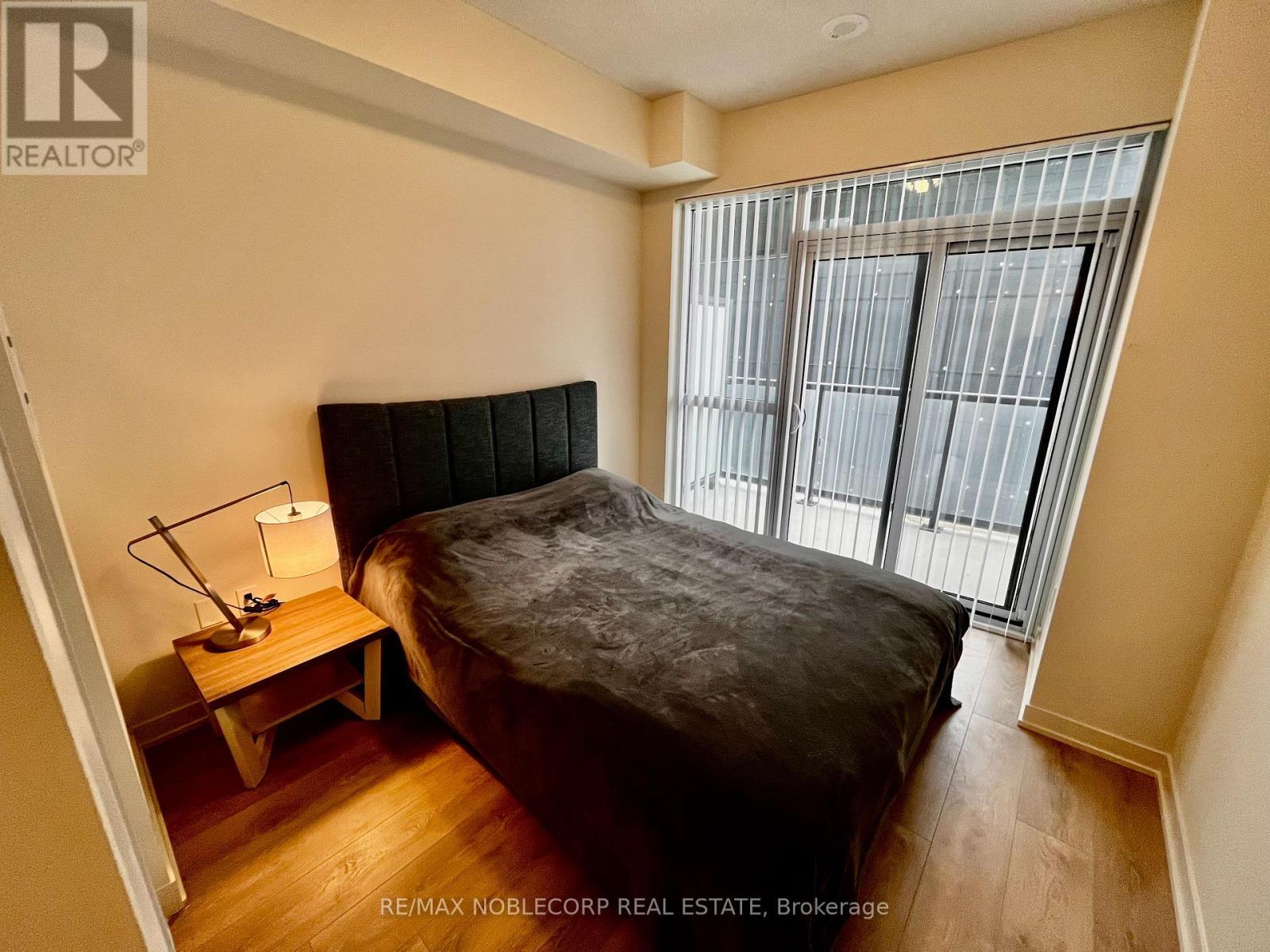 711 - 38 Annie Craig Drive, Toronto, ON - Indoor Photo Showing Bedroom