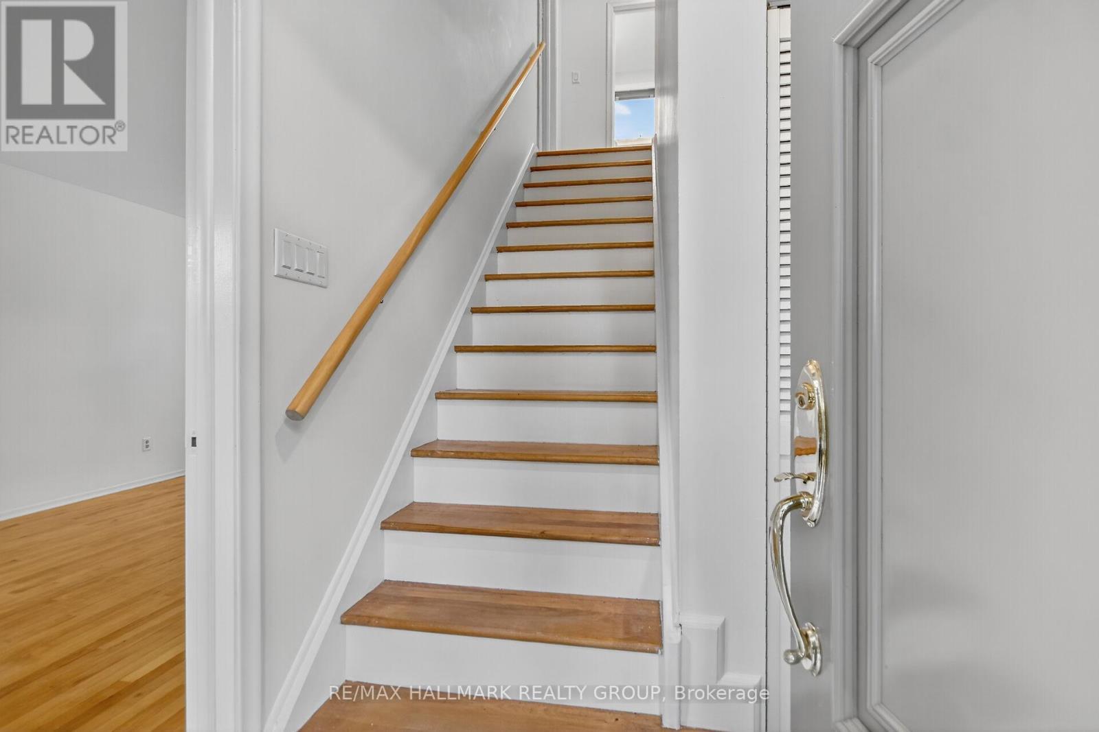 2042 Tilson Street, Ottawa, ON - Indoor Photo Showing Other Room