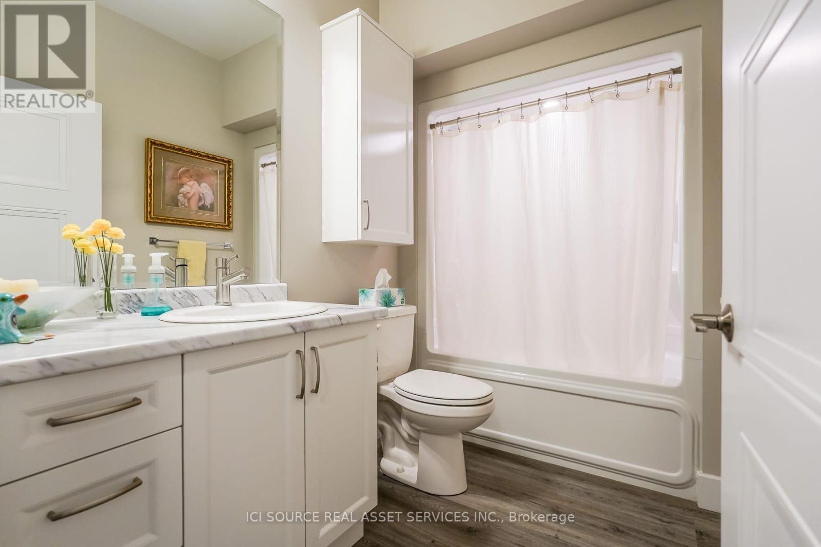 1306 15Th Avenue E, Owen Sound, ON - Indoor Photo Showing Bathroom