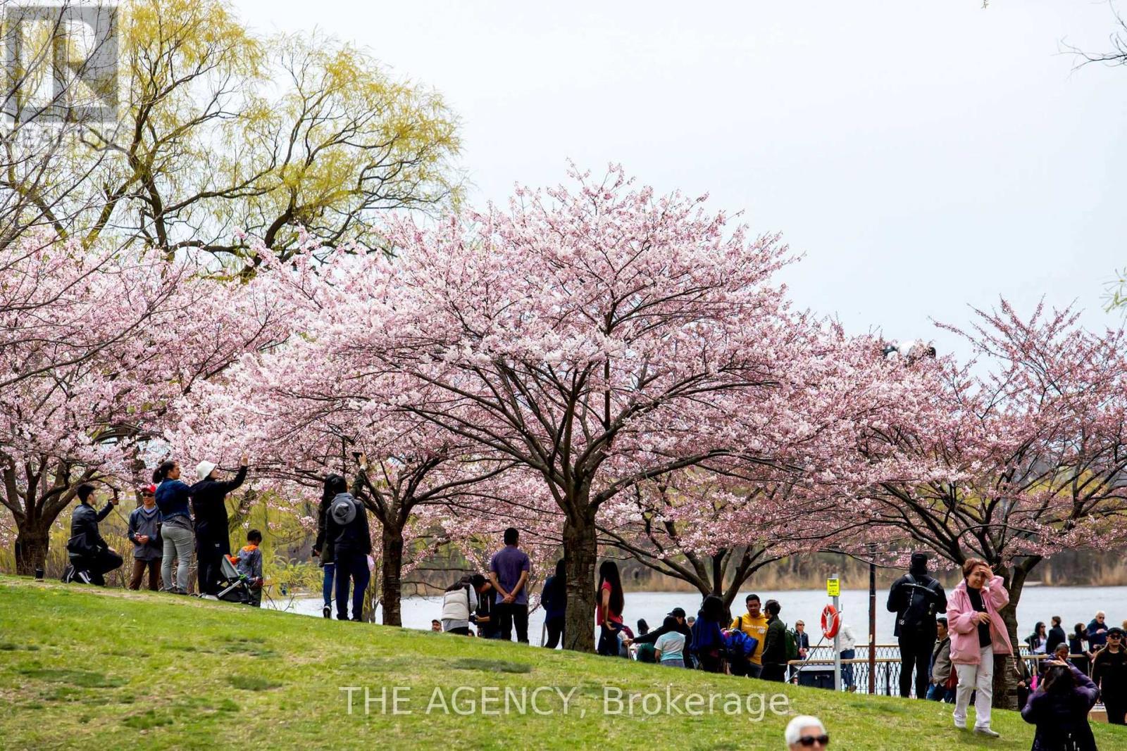 1 - 75 Keele Street, Toronto, ON - Outdoor