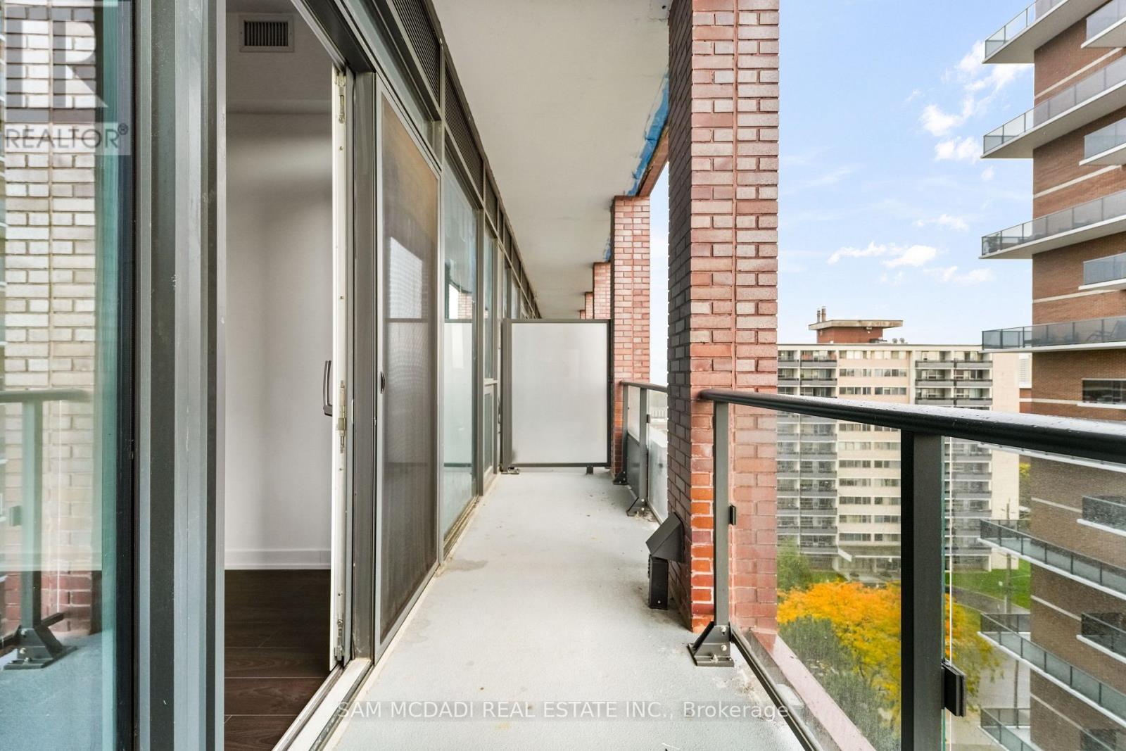 813 - 28 Ann Street, Mississauga, ON - Outdoor With Balcony With Exterior