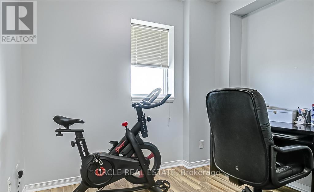 2207 - 215 Queen Street, Brampton, ON - Indoor Photo Showing Gym Room