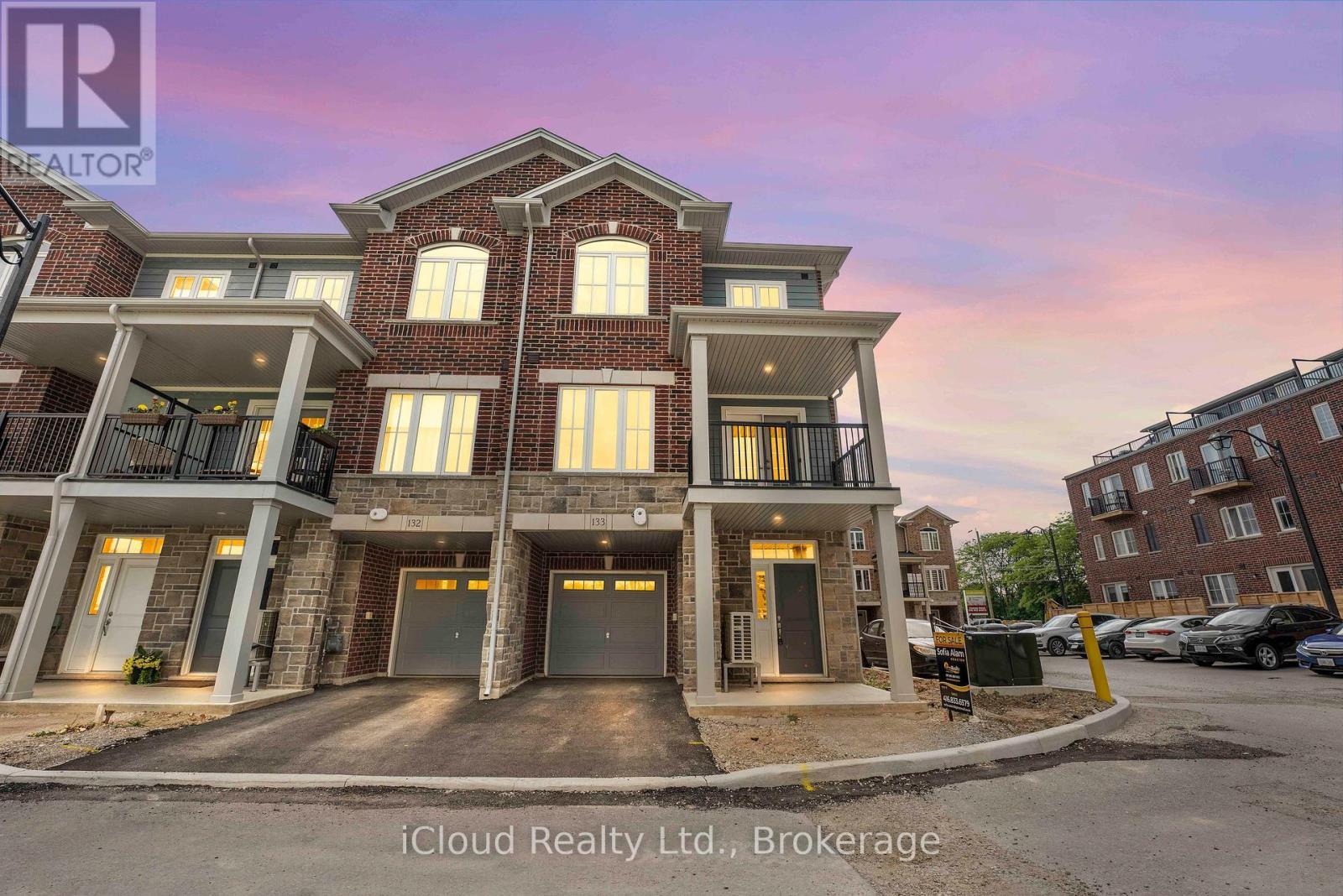 133 - 677 Park Road N, Brantford, ON - Outdoor With Facade