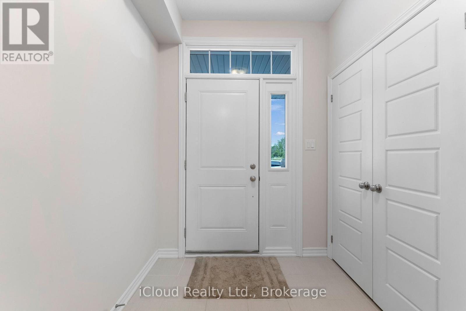 133 - 677 Park Road N, Brantford, ON - Indoor Photo Showing Other Room