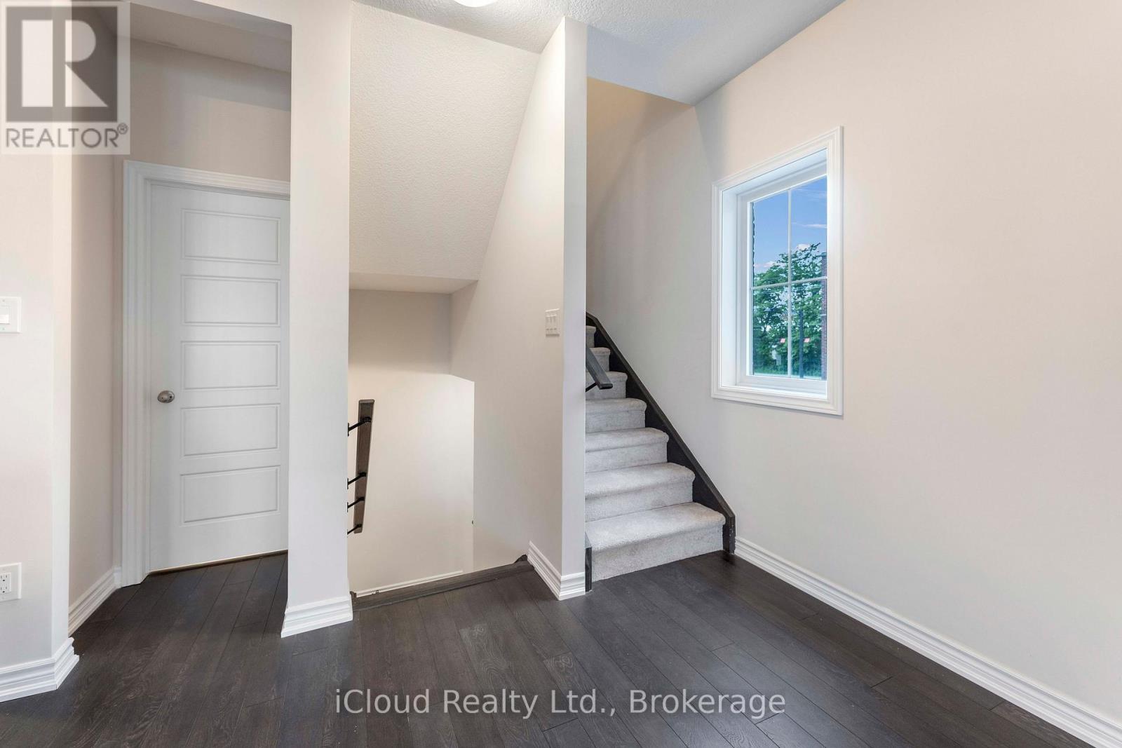 133 - 677 Park Road N, Brantford, ON - Indoor Photo Showing Other Room